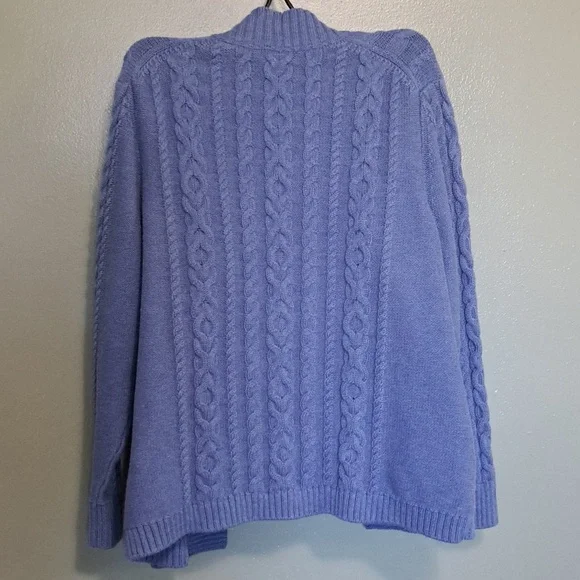 L. L. Bean Cable knit Cardigan blue XL cotton. - Picture 4 of 4